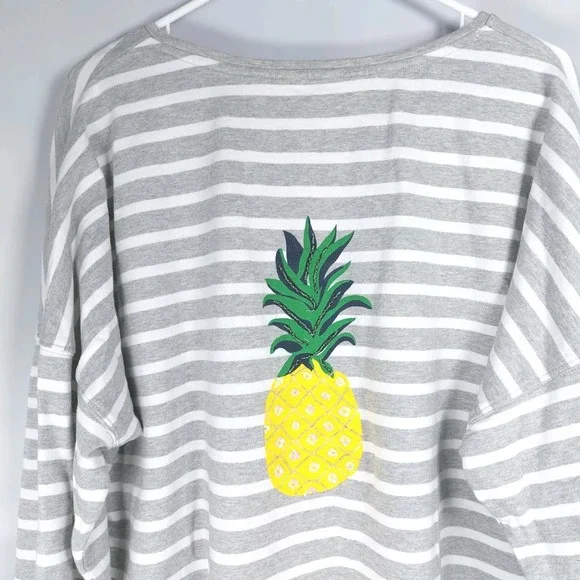 Crown & Ivy Gray Striped Tunic Top Sequin Pineapple Graphic‎ Womens 2X - Picture 6 of 6